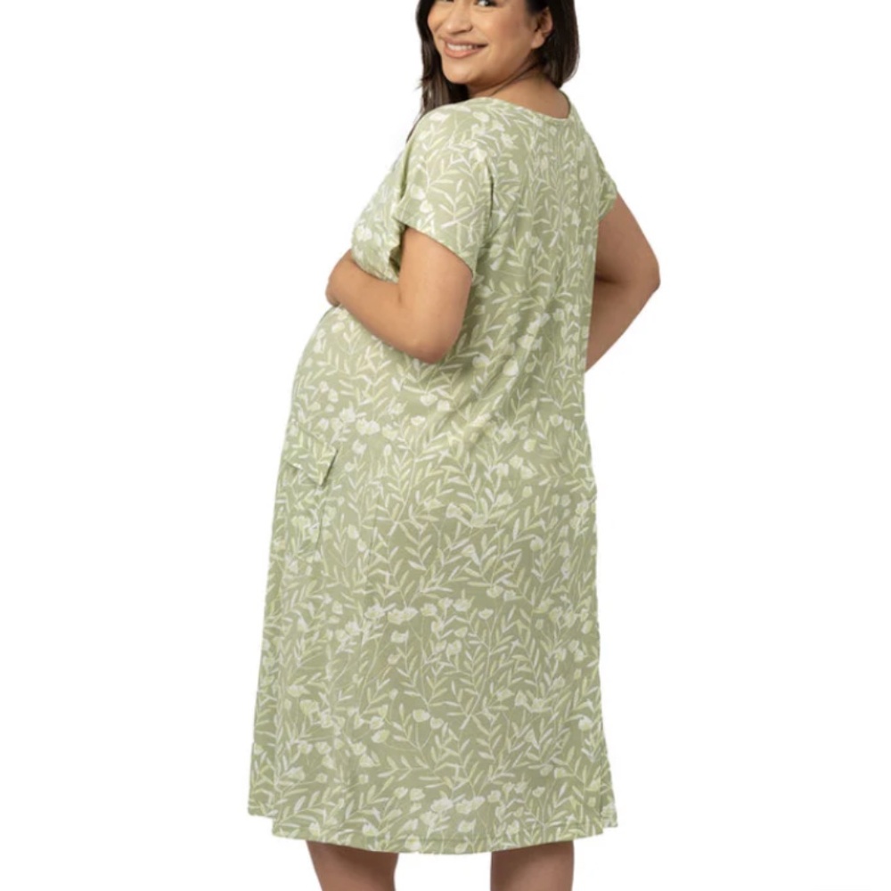 NWOT Kindred Bravely Universal Labor Gown in Fern